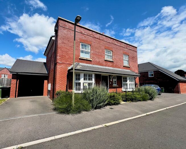 4 Bedroom Detached House To Rent In Portcullis Drive, Wallingford, OX10