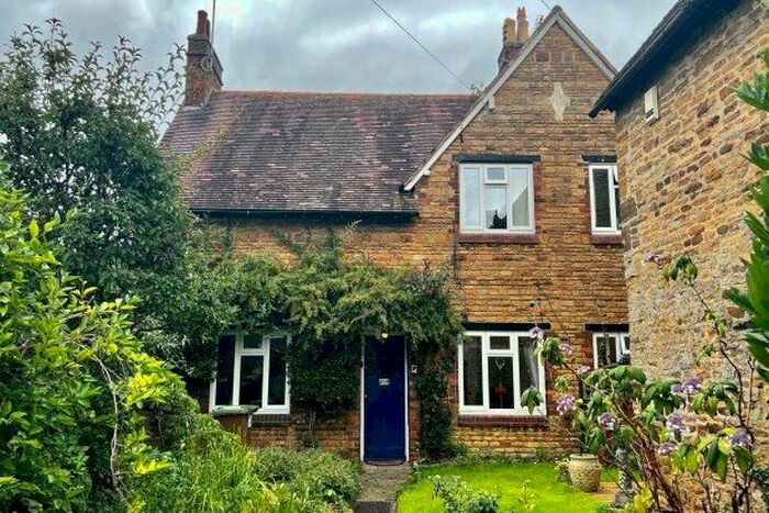 2 Bedroom Property To Rent In Humfrey Lane, Northampton, NN2