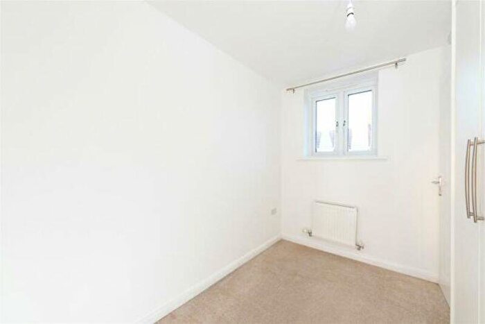 2 Bedroom Apartment To Rent In Wilkinson Road, Kempston, MK42