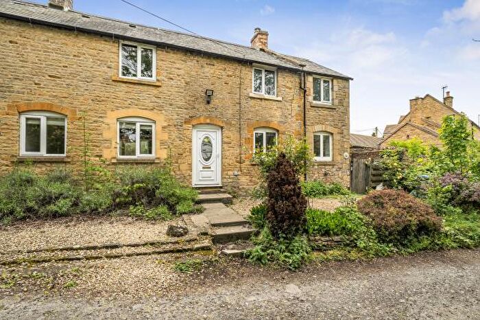 2 Bedroom End Of Terrace House For Sale In Clarks Lane, Shipston-On-Stour, CV36