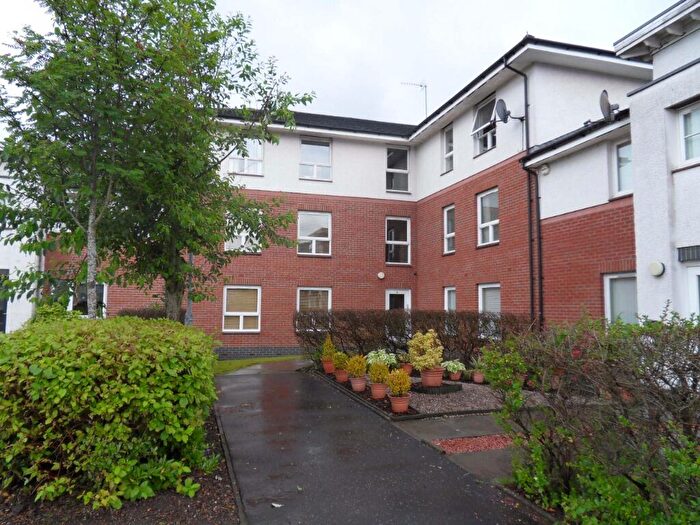 2 Bedroom Flat To Rent In Strathblane Gardens, Anniesland, Glasgow, G13