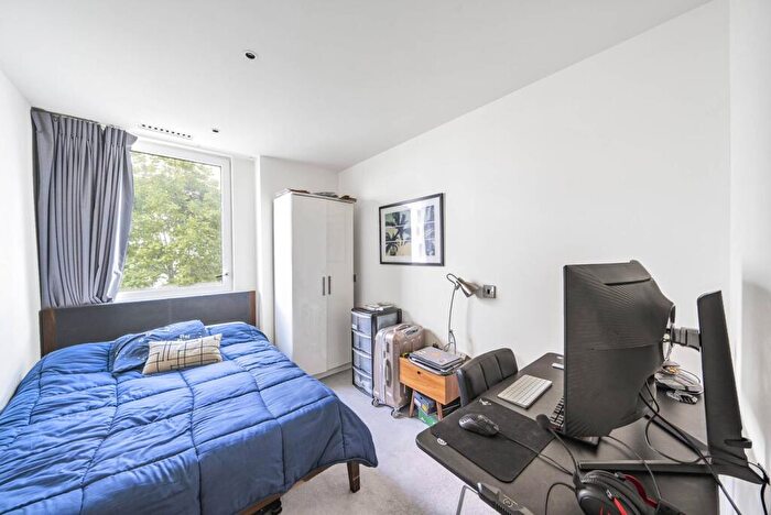 2 Bedroom Flat For Sale In Dara House, Colindale, London, NW9