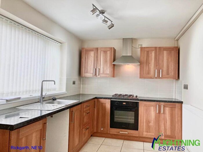 2 Bedroom Semi Detached House To Rent In Rickgarth, Gateshead, NE10