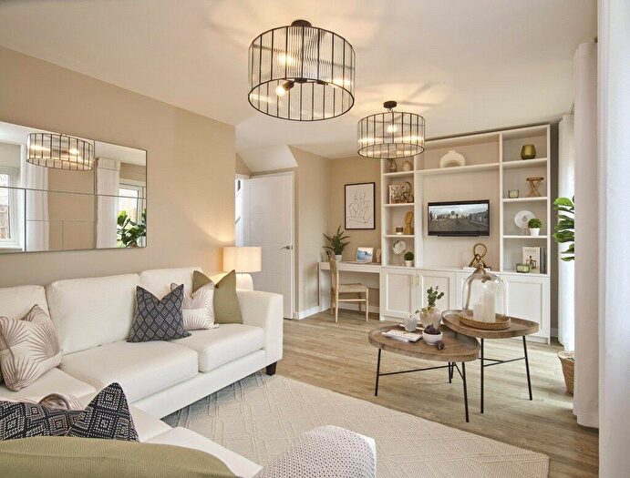 3 Bedroom Semi-Detached House For Sale In Highlands Lane, Rotherfield Greys, Henley-on-Thames, Oxfordshire, RG9