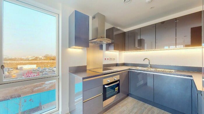 1 Bedroom Flat For Sale In Huntington House, Broadwater Road, Welwyn Garden City, AL7