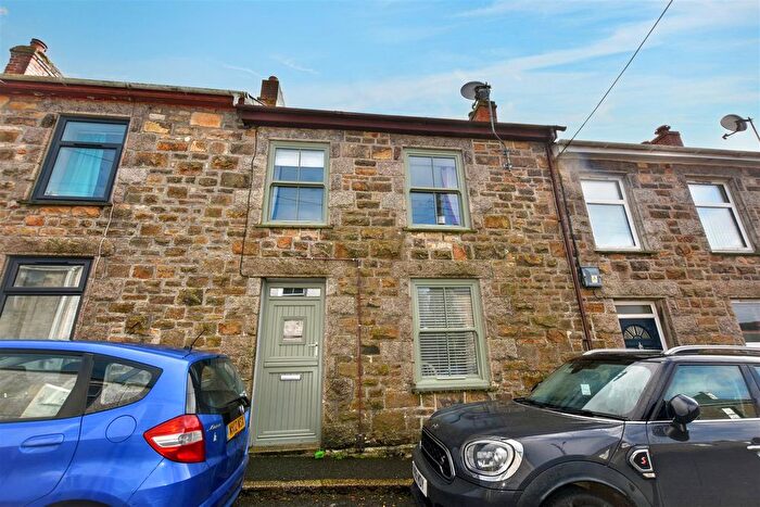 3 Bedroom Cottage For Sale In Fore Street, Penponds, Camborne, TR14