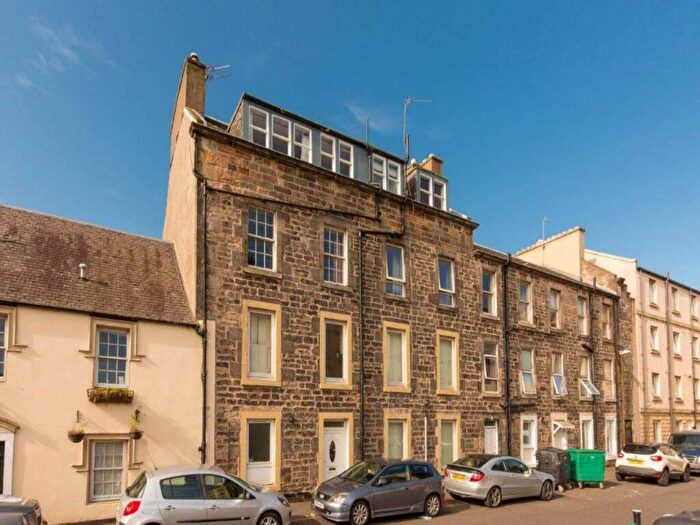 1 Bedroom Flat To Rent In Steads Place, Leith, Edinburgh, EH6