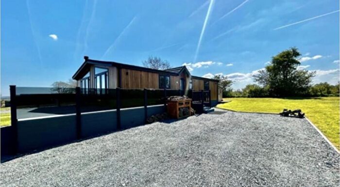 2 Bedroom Park Home For Sale In Kiln Lane, Clitheroe, Ribble Valley, BB7