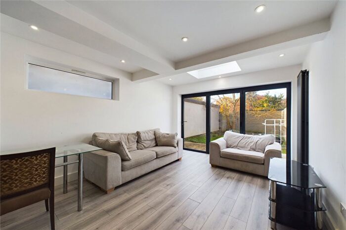 5 Bedroom Semi-Detached House To Rent In London Road, Langley Green, Crawley, West Sussex, RH10