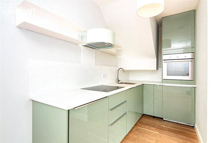 1 Bedroom Flat To Rent In Ewart Street, Brighton, BN2