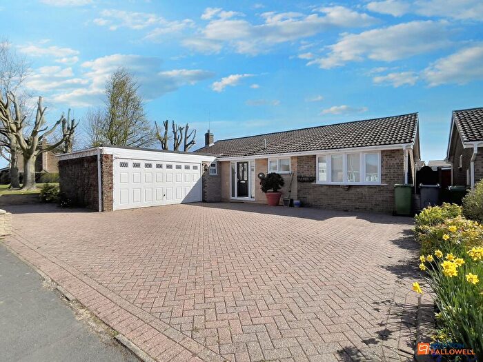 3 Bedroom Detached Bungalow For Sale In Parkdale, Ibstock, LE67