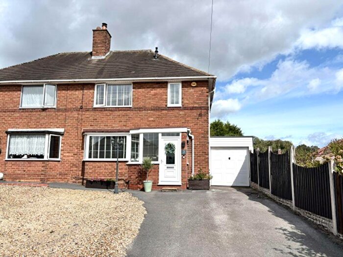 3 Bedroom Semi-Detached House For Sale In Allingham Grove, Great Barr, Birmingham, B43