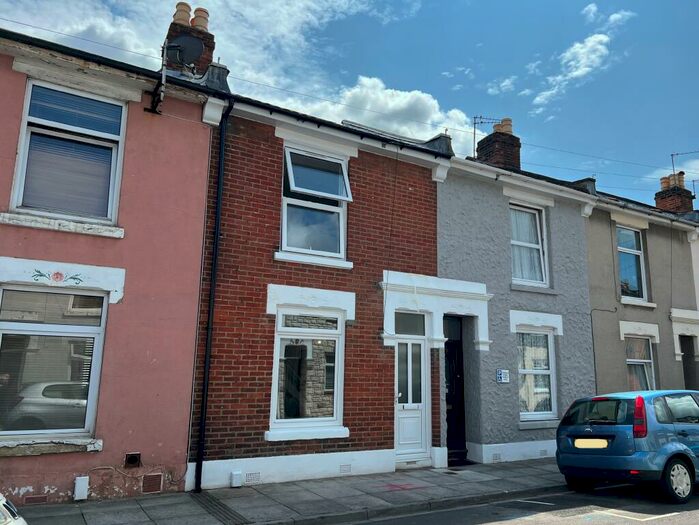 2 Bedroom House To Rent In Station Road, Portsmouth, PO3