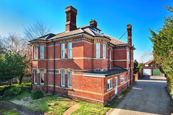 2 Bedroom Apartment For Sale In Bodenham Road, Hereford, HR1