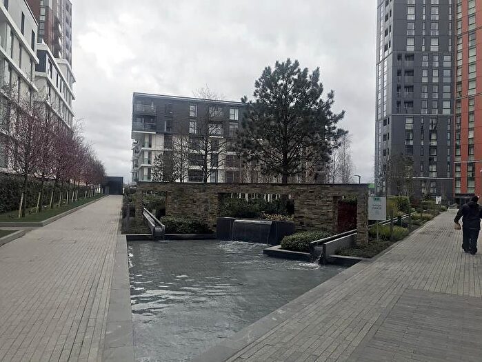 1 Bedroom Flat To Rent In Brent House, Wandsworth Road, SW8