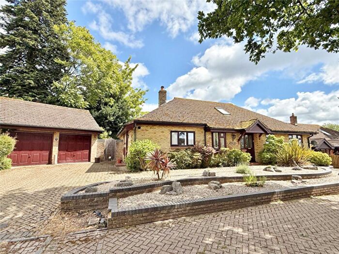 3 Bedroom Bungalow For Sale In Churchfield, Verwood, Dorset, BH31