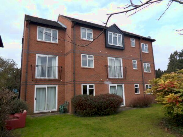 1 Bedroom Flat To Rent In Wethered Road, Marlow SL7