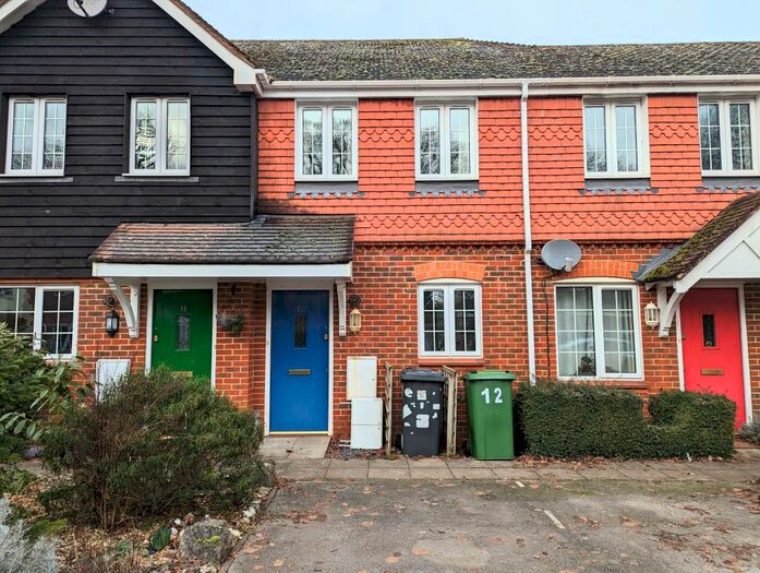 2 Bedroom House To Rent In Burgage Field, Whitchurch, RG28