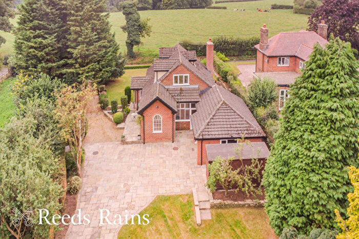 4 Bedroom Bungalow For Sale In Dark Lane, Gawsworth, Macclesfield, Cheshire, SK11