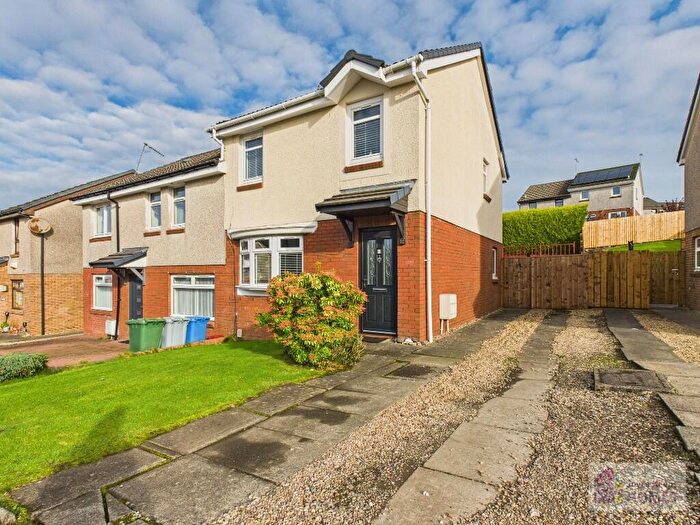 3 Bedroom Semi-detached Villa For Sale In Dee Place, Gardenhall, East Kilbride, G75