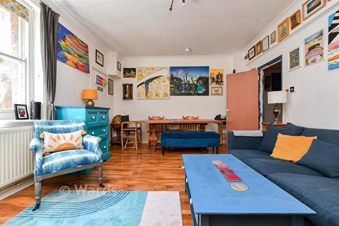 2 Bedroom Apartment For Sale In Ethelbert Road, Margate, Kent, CT9 - Photo 3