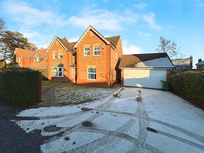 4 Bedroom Detached House To Rent In Lapwing Drive, Hampton-In-Arden, B92