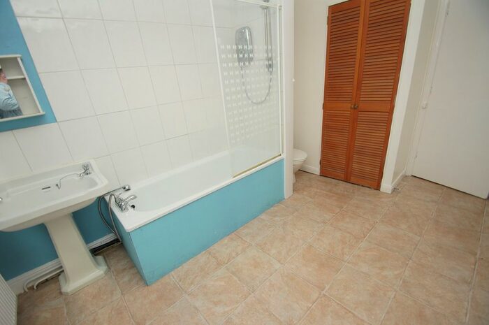 2 Bedroom Terraced House For Sale In Cambridge Road, Ellesmere Port, Cheshire., CH65