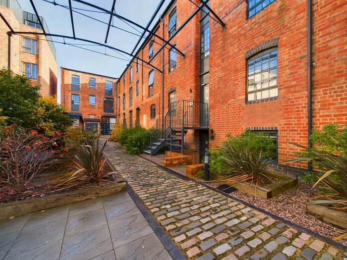 2 Bedroom Flat To Rent In Axiom Apartments, Winchcombe Street, Cheltenham, GL52