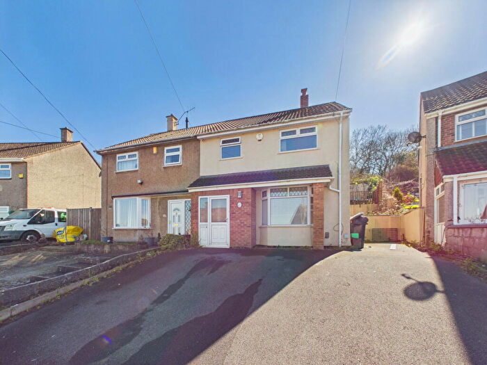 3 Bedroom Semi Detached House For Sale In Newland Walk, BS13