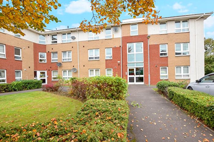 2 Bedroom Flat For Sale In May Wynd, Hamilton, ML3