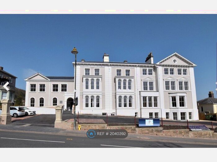 2 Bedroom Flat To Rent In The Portland, Malvern, WR14