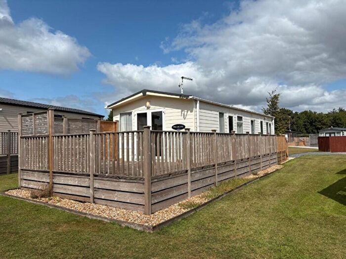 2 Bedroom Lodge For Sale In , EX20