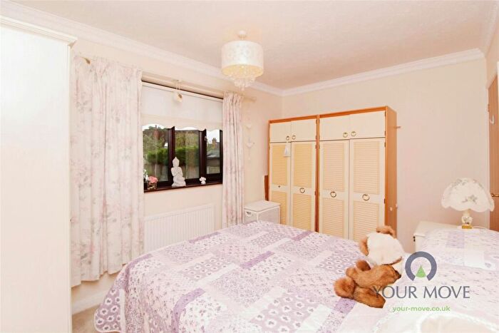 2 Bedroom Bungalow For Sale In St. Johns Close, Hugglescote, Coalville, Leicestershire, LE67