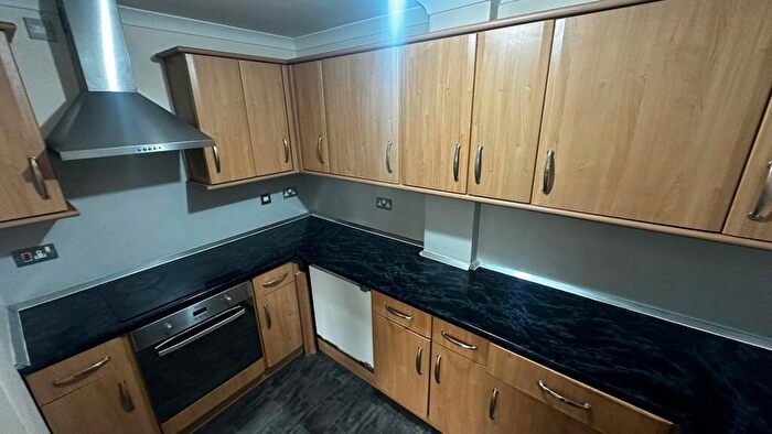 1 Bedroom Apartment To Rent In Park Street - Central Luton - Bedroom With Parking -, LU1