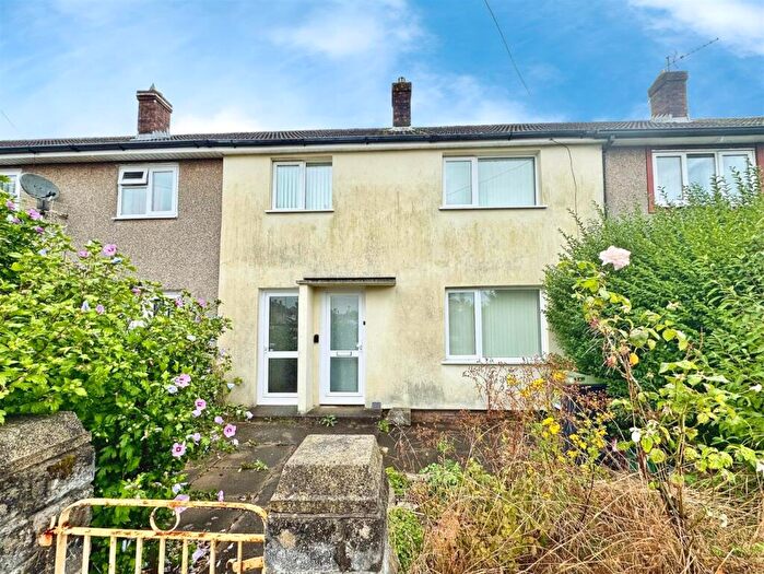 3 Bedroom Terraced House For Sale In Queens Road, Bulwark, Chepstow, NP16