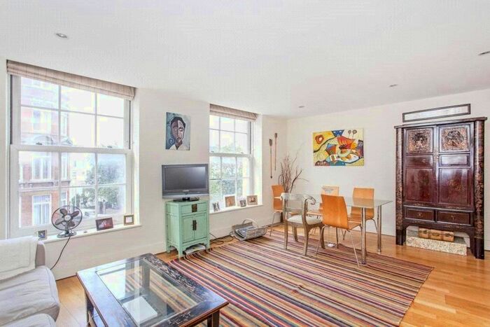 1 Bedroom Flat To Rent In Chepstow Place, Notting Hill, W2