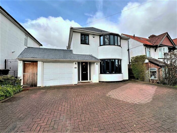 3 Bedroom Detached House To Rent In Crofton Lane, Petts Wood, BR6