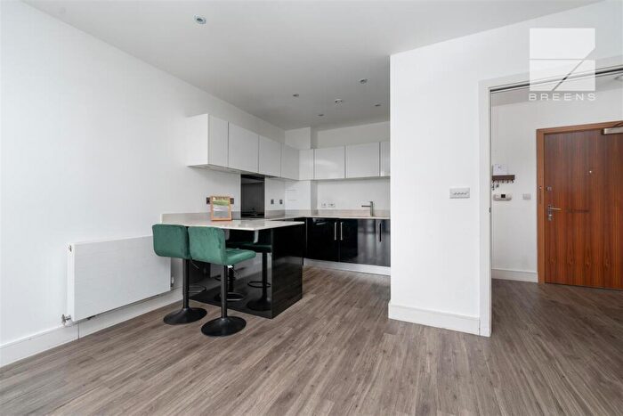 1 Bedroom Flat To Rent In Larkshall Road, London, E4