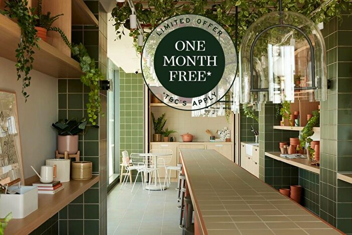 2 Bedroom Flat To Rent In Flat, Anchor House, Conington Road, London, SE13