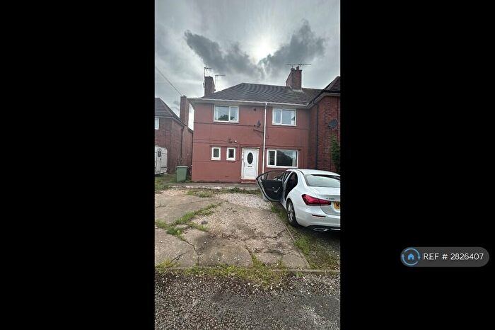3 Bedroom Semi Detached House To Rent In Tennyson St, Chesterfield, S42