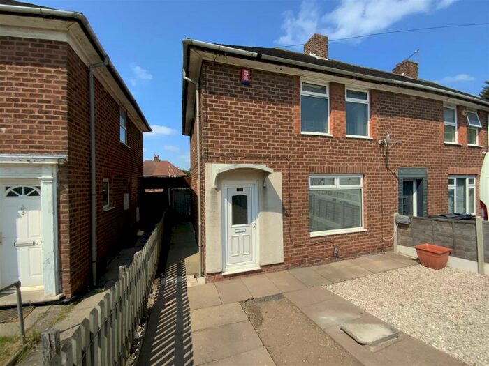 3 Bedroom Semi-Detached House To Rent In Audley Road, Stechford, B33