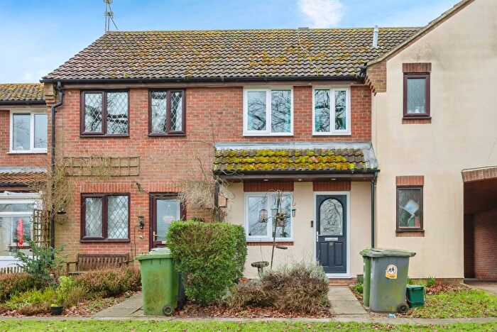 2 Bedroom Terraced House For Sale In Meadow View Terrace, Marsham, Norwich, NR10