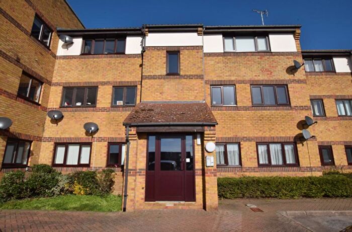 1 Bedroom Apartment To Rent In Rectory Road, Rochford, Essex, SS4