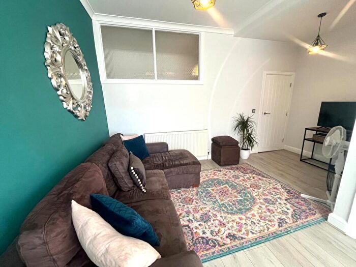 2 Bedroom House To Rent In Fields Park Road, Cardiff, CF11