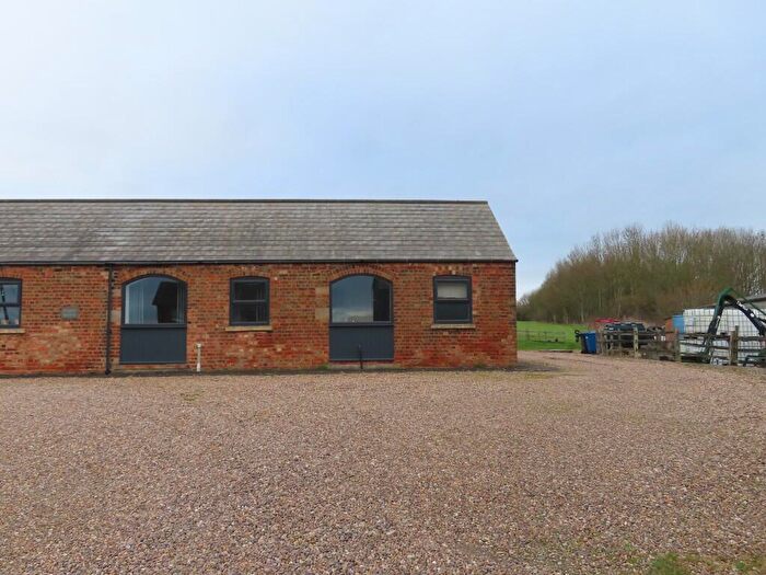 3 Bedroom Semi Detached House To Rent In , DN20