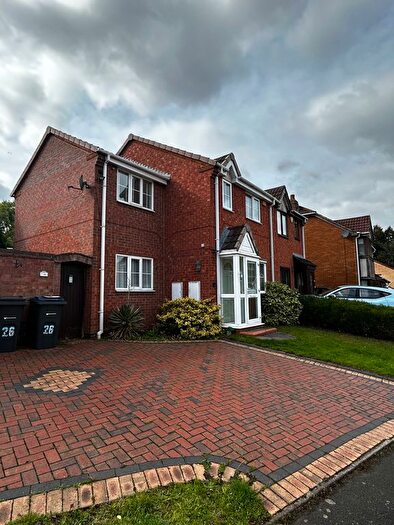 3 Bedroom Semi-Detached House To Rent In Cambridge Way, Birmingham, B27