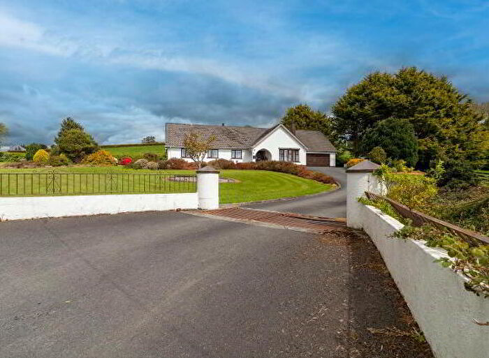 4 Bedroom House For Sale In Katesbridge Road, Dromore, BT25