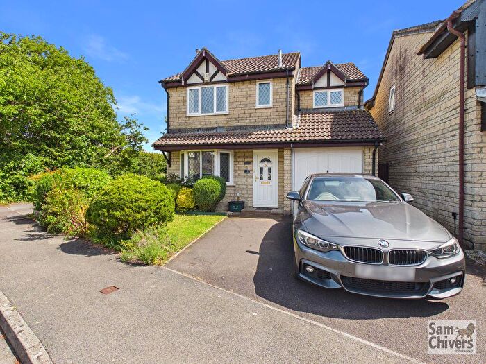 3 Bedroom Detached House For Sale In Frenchfield Road, Peasedown St. John, BA2
