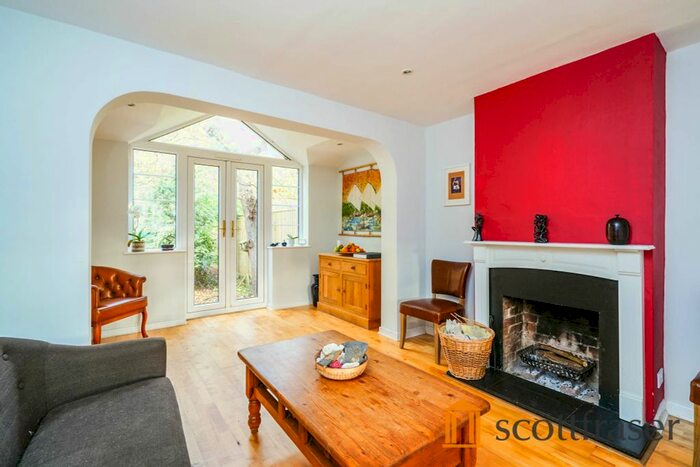 4 Bedroom Semi-Detached House To Rent In Rosamund Road, Wolvercote, Oxford, OX2