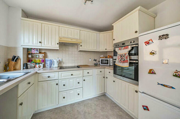 2 Bedroom Apartment To Rent In Dorchester Court, GU22